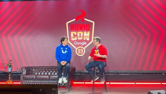 Sega Hints at Sonic Angry Birds Crossover