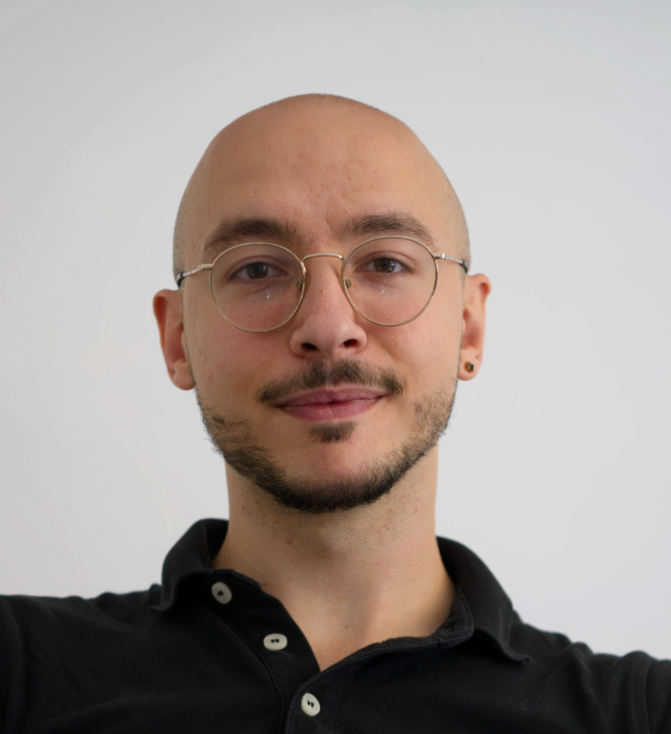 Writer: Делян Киров