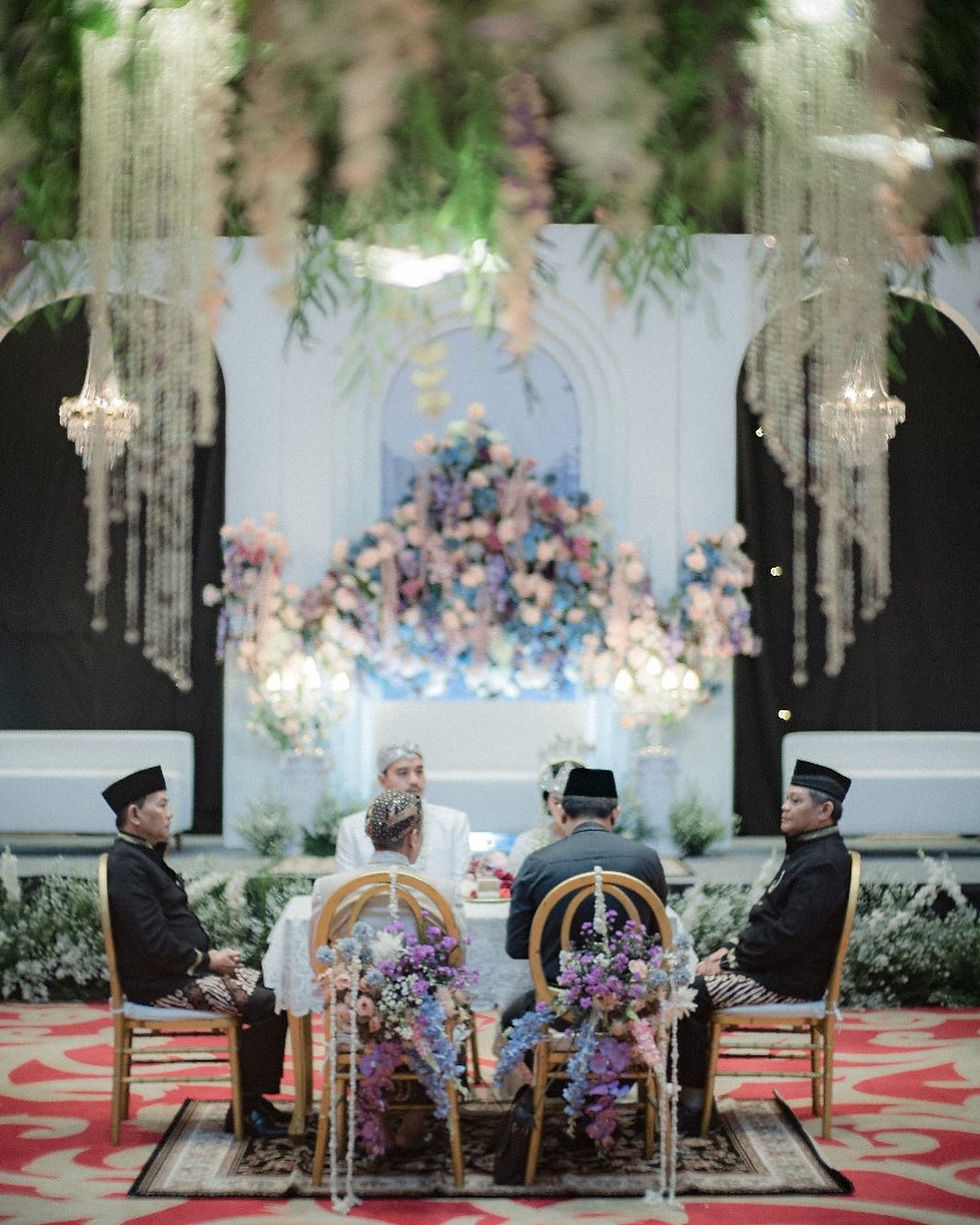 Venue Wedding Avenzel Hotel and Convention