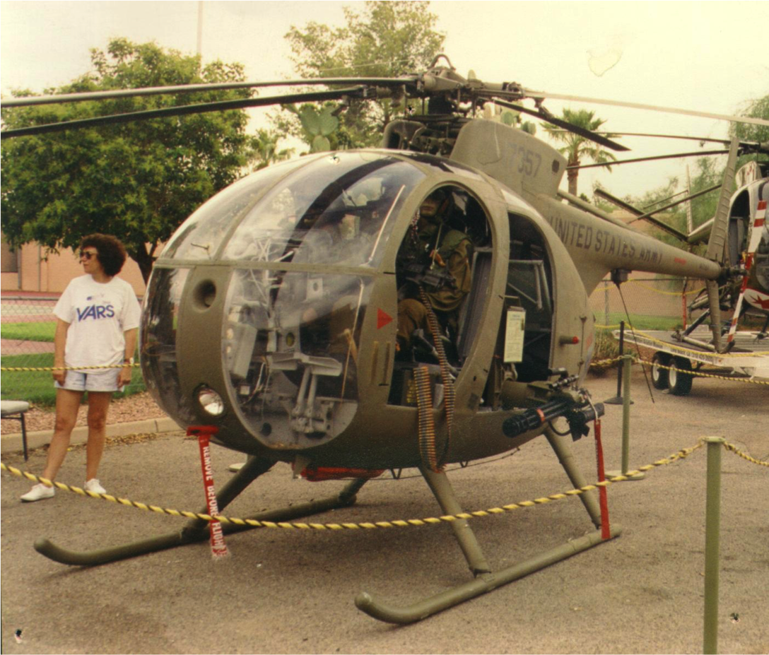 Oh six. Вертолет oh-6a cayuse. Hughes он-6а. Вертолёт хьюз oh 6 cayuse. Hughes oh-6 cayuse вертолёты сша.