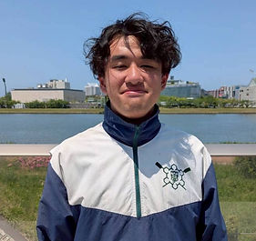 LINE_ALBUM_2026新入生写真_260516_14_edited.jpg