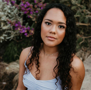 Glowing Makeup for Senior Photos in Atascadero, California. Natural Makeup Artist. Makeup by Anna Grimes.