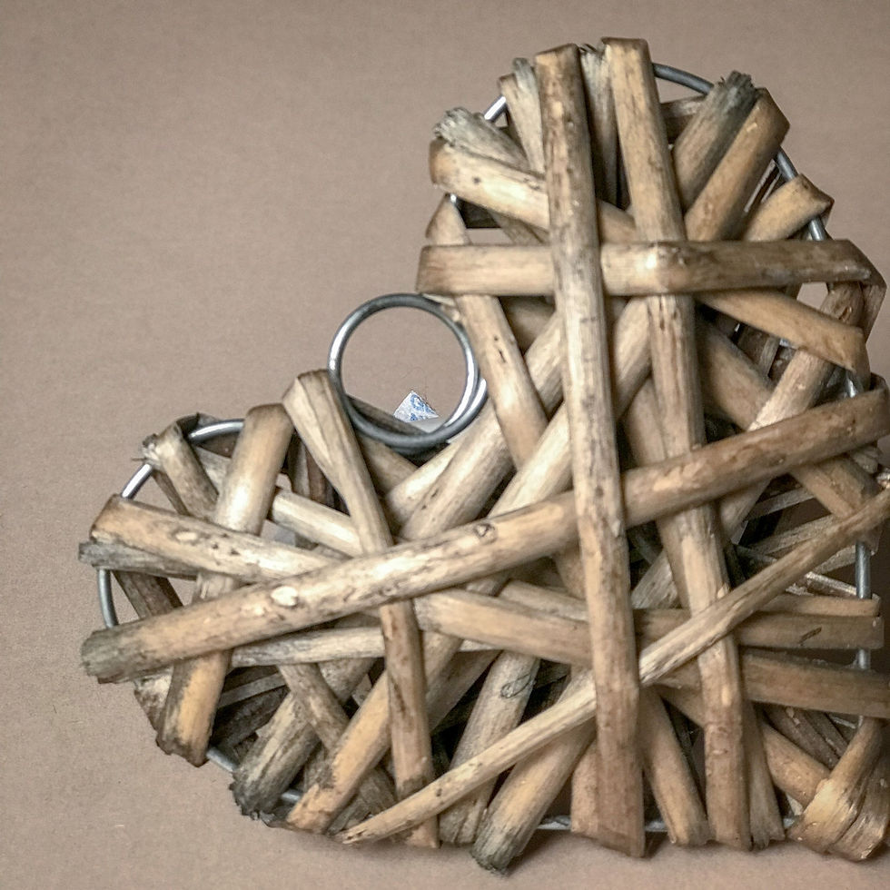 Thumbnail: Willow Hanging Heart