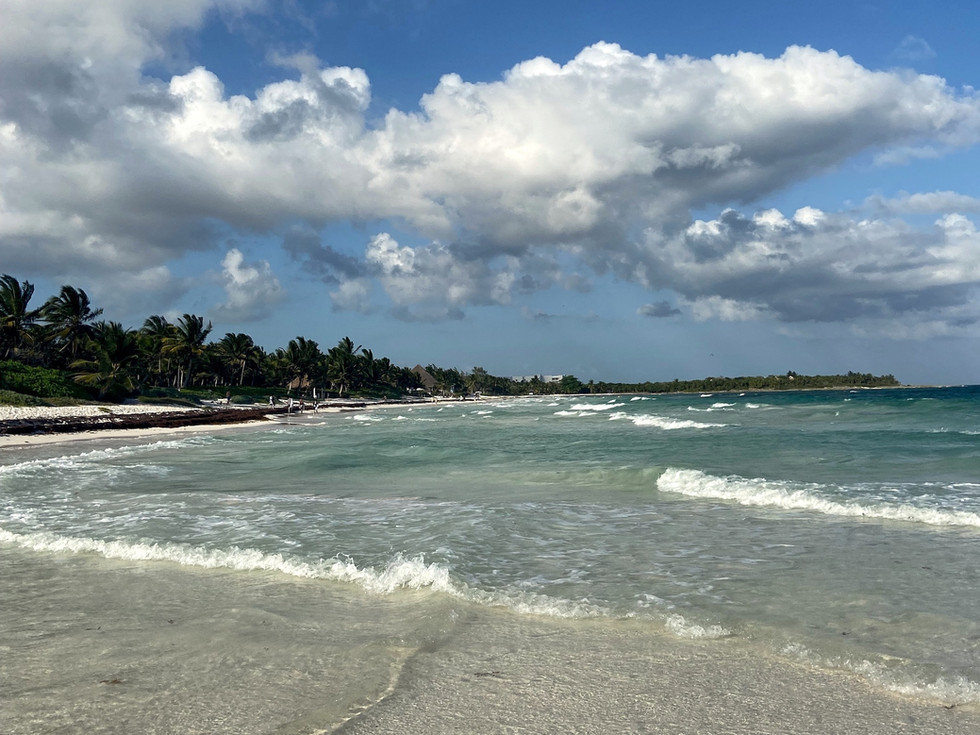 Plage déserte juste à côté de Tulum