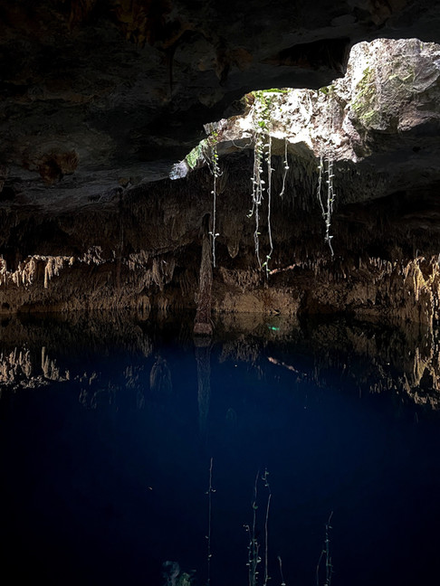Cenote fermé de Kinh Ha