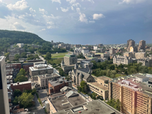 The view overlooking Montreal, CA, including McGill University