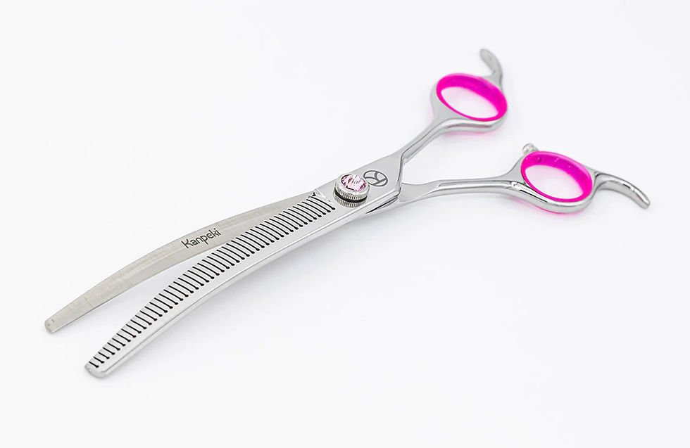 Kanpeki 7.5" Curved Pink scissors
