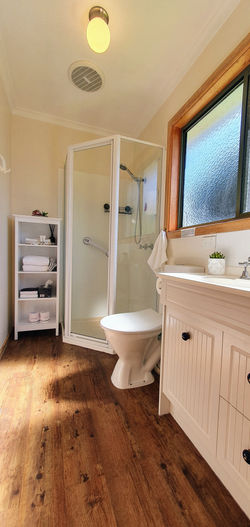Cabin bathroom