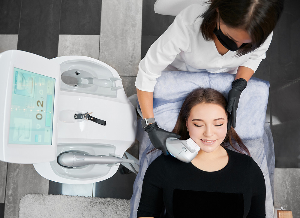 Learn the Training Needed to Become a Medical Esthetician