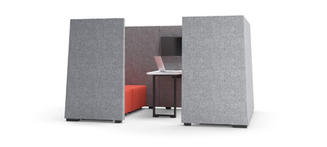 Ein privater und ruhiger Raum für Meetings
Die JAZZ Silent Box ist ein ruhiger Rückzugsort in Ihrem Büro, der für Meetings, Brainstorming, individuelles Arbeiten oder Entspannung designt wurde.