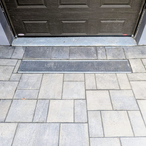 Comment garder vos caniveaux d'allée dégagés : un guide simple pour les propriétaires