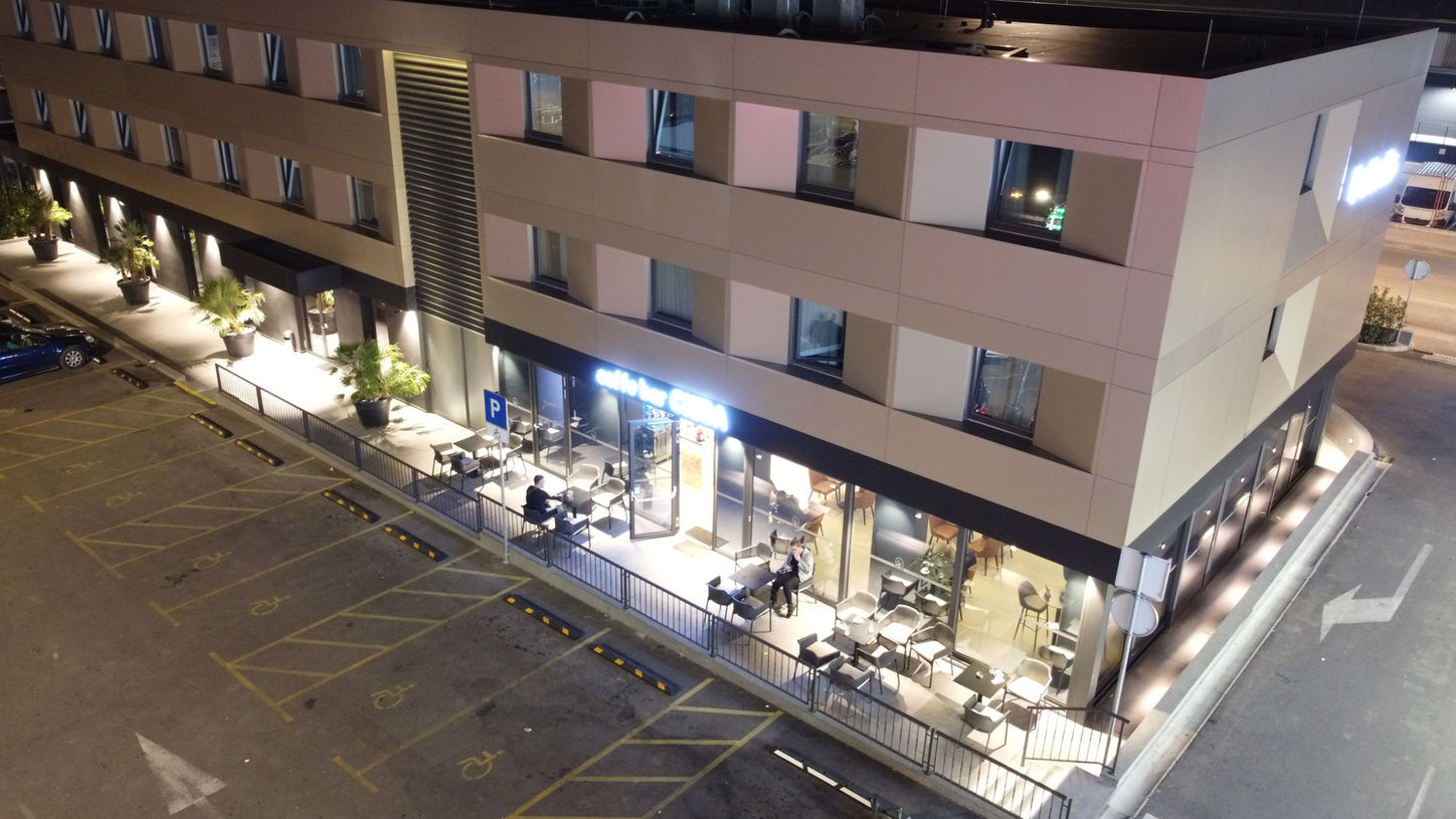 Rasvjeta - Hotel Batuda