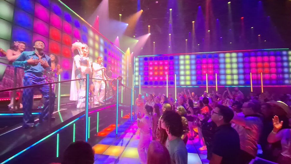 People dancing at Spiegelworld's DISCOSHOW in Las Vegas.