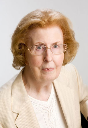 Sheila-Munds-Belbin-682x1024.jpg