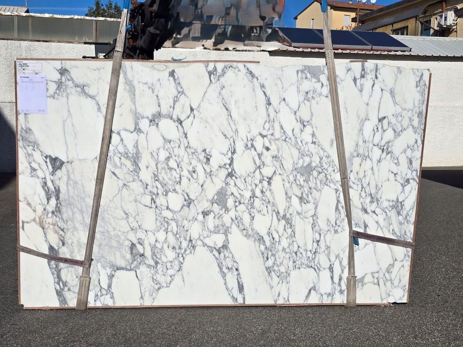 CALACATTA CORCHIA ETA END OF APRIL