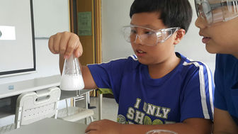 熊振文理國中國小科學營