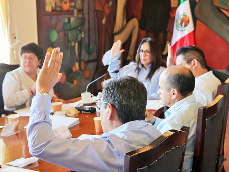 CABILDO DE TEZIUTLÁN APRUEBA DECLARAR RECINTO OFICIAL EL PATIO CENTRAL DEL PALACIO MUNICIPAL DE TEZIUTLÁN PARA LA ENTREGA DE LA MEDALLA "MARÍA DEL CARMEN MILLÁN ACEVEDO"