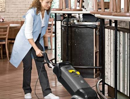 Kärcher BR 30/4 C Ep Adv, Solusi Scrubber Dryer Profesional untuk Pembersihan Lantai yang Cepat dan Efisien