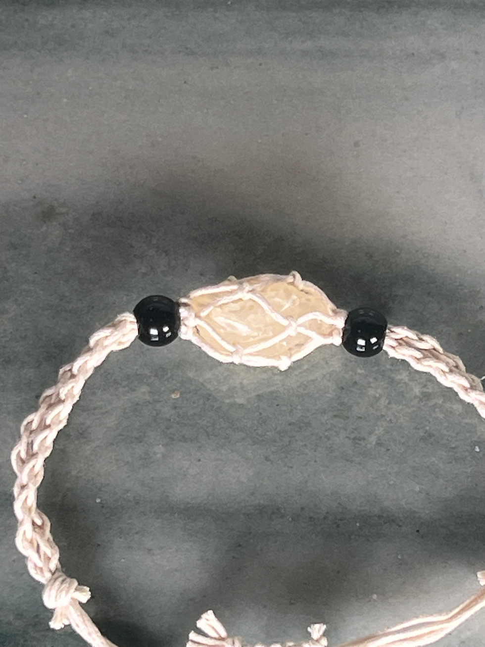Thumbnail: Honey calcite 7-9 inch bracelet