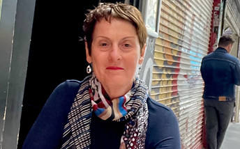 headshot - linda zucco_edited.jpg