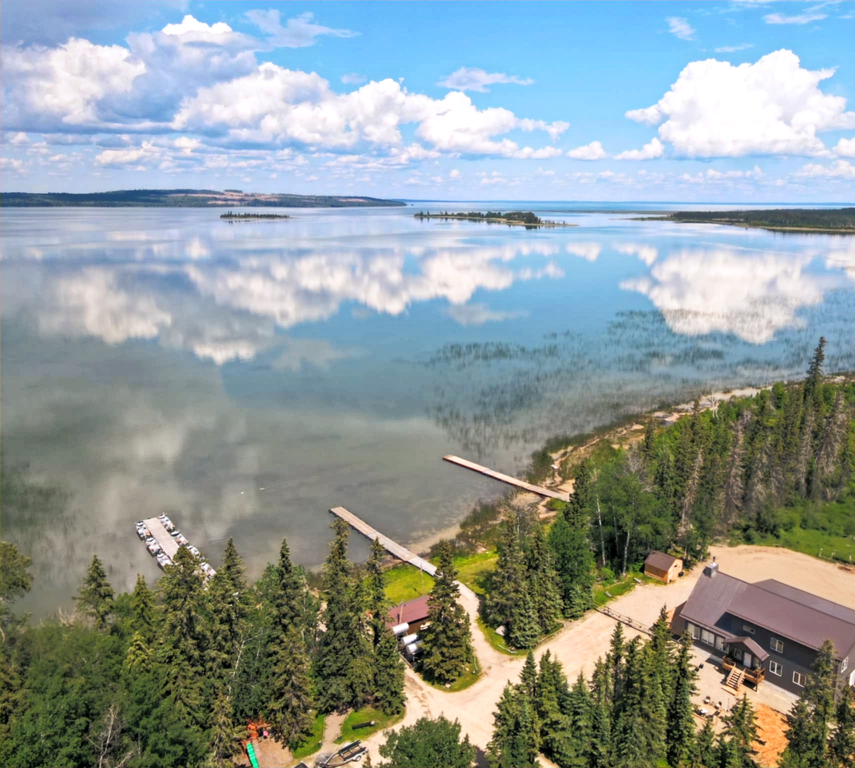 Big game hunting packages — Dore Lake Lodge – Dore Lake Lodge
