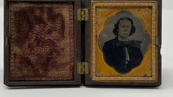 1800s Daguerreotype Portrait