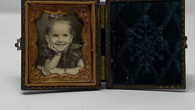1800s Frame