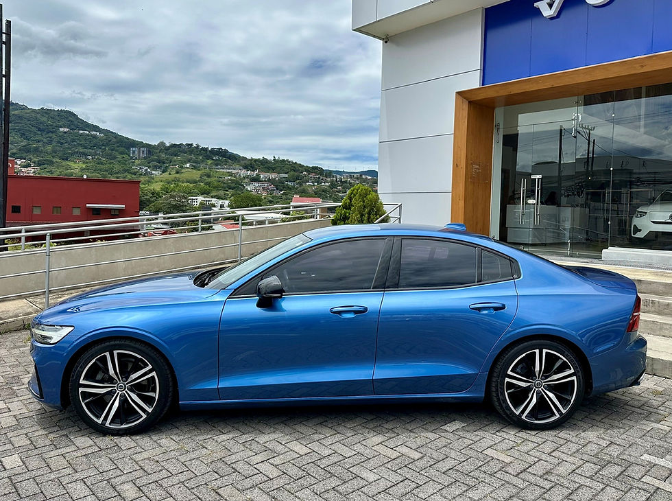 Miniatura: Volvo S60 T4 R-Design
