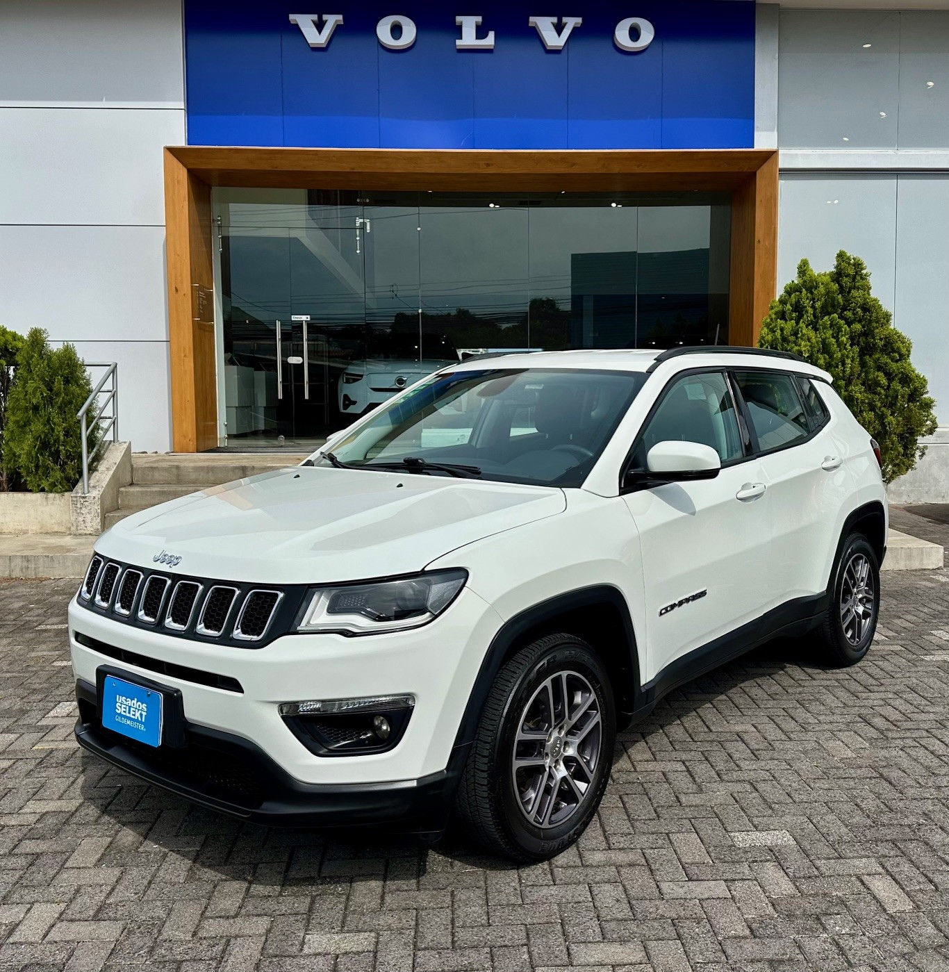 Jeep Compass Sport