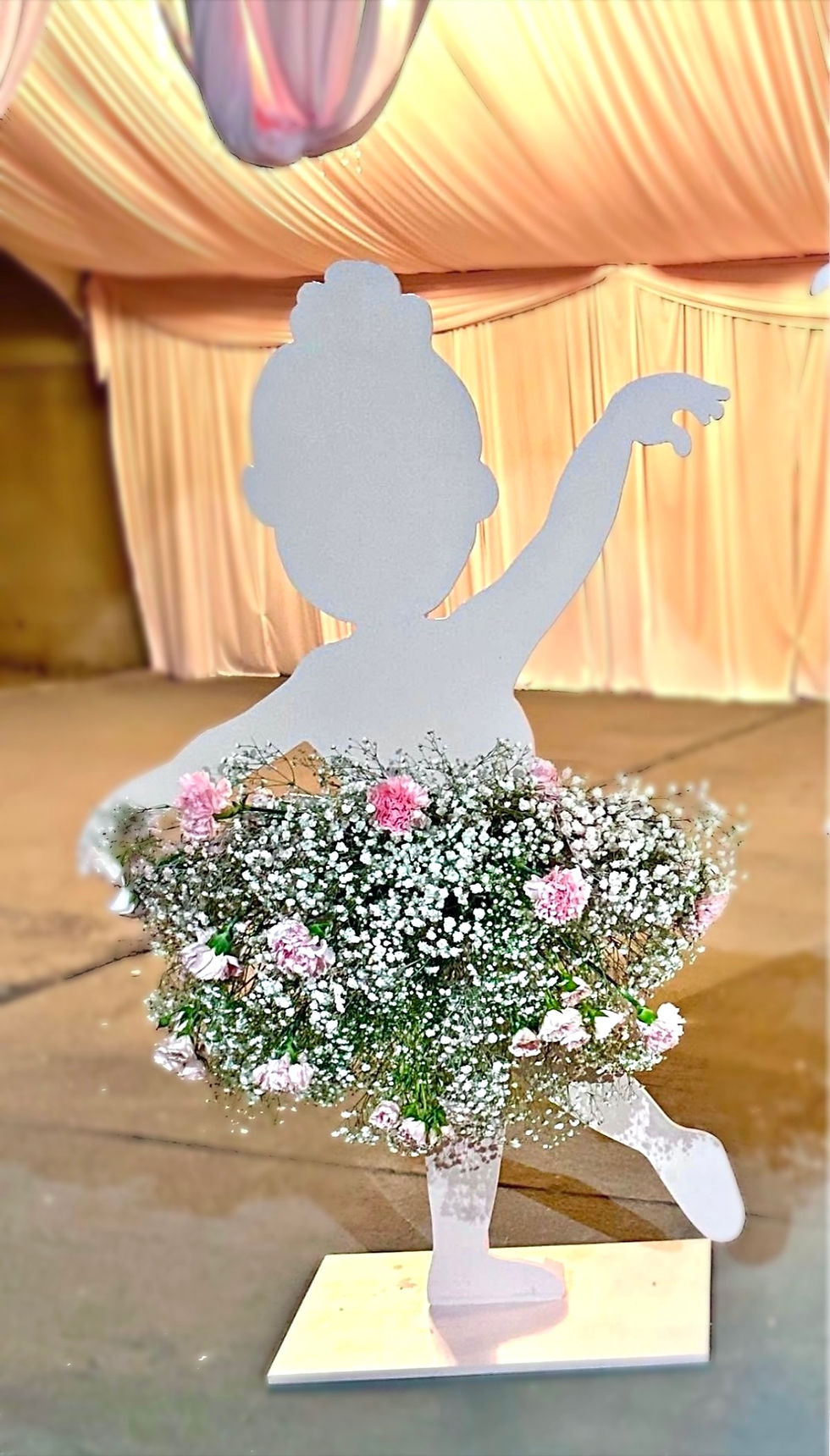 Thumbnail: Ballerina First Birthday Prop Set