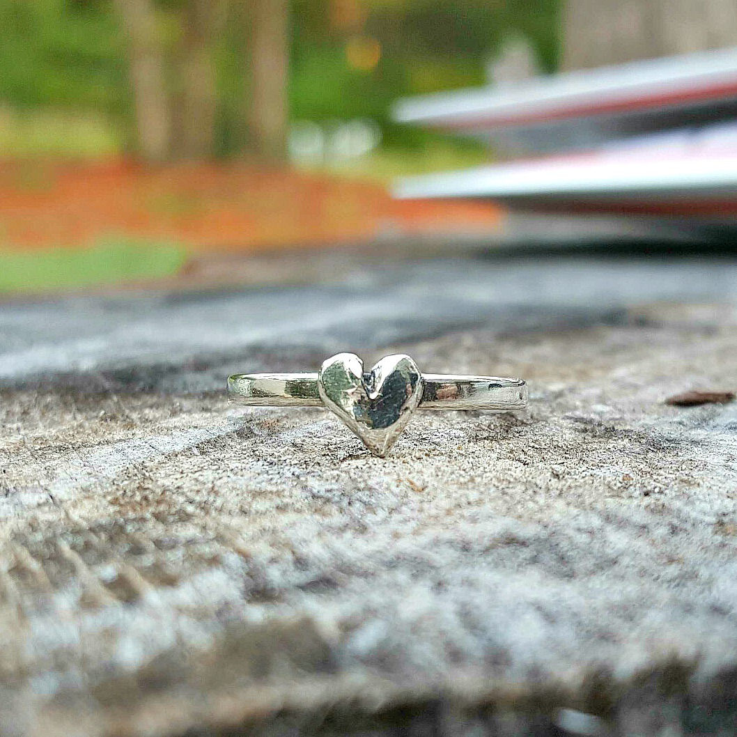 Signature heart ring