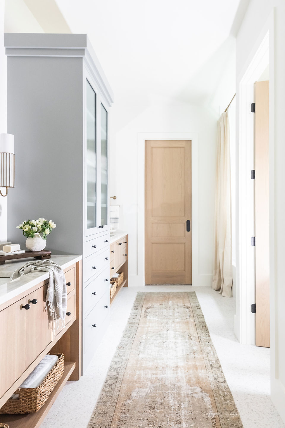 secondary bathroom design