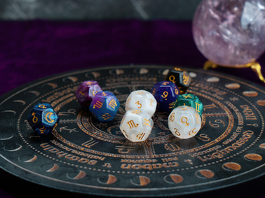 Horoscope, intuition et signes du futur : que cherchons-nous vraiment ?