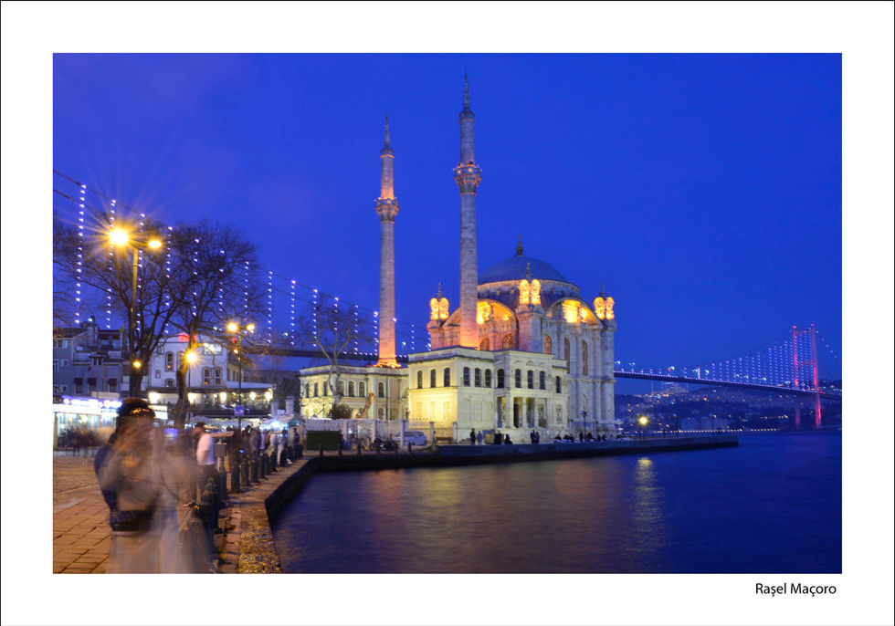 Ortaköy ve gece, uzun pozlama - istanbul