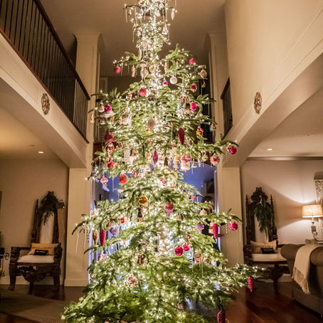 Get Holiday Decorating Inspiration This Friday at the Assistance League of the Eastside’s Holiday Home Tour