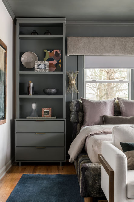 ARNOLD CALMING SUITE | 26th&Oregon, LLC