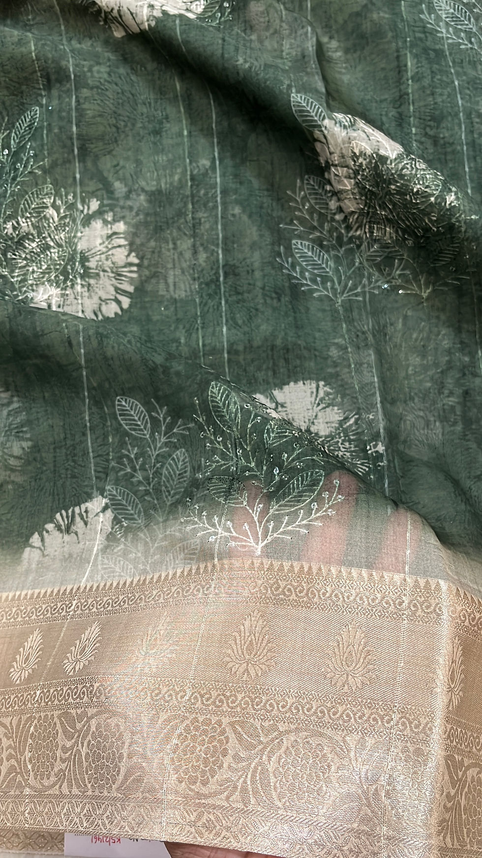 Thumbnail: Green Organza Embroidery Banarasi Saree