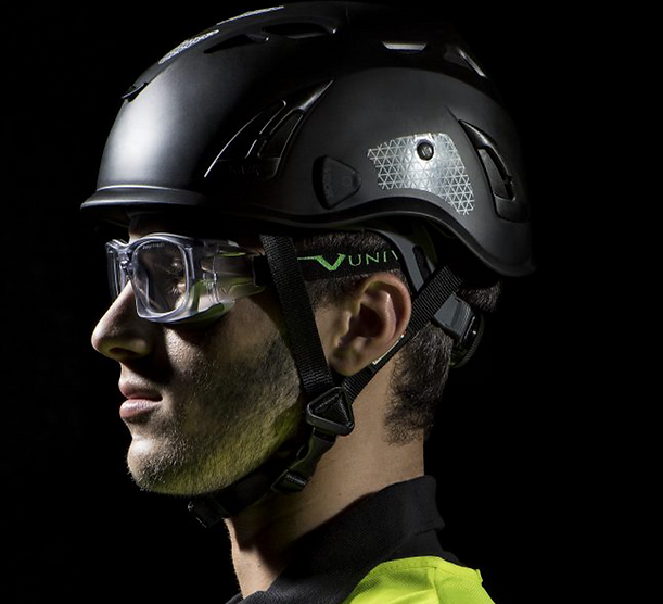 5X9E 1000X1000 B.png