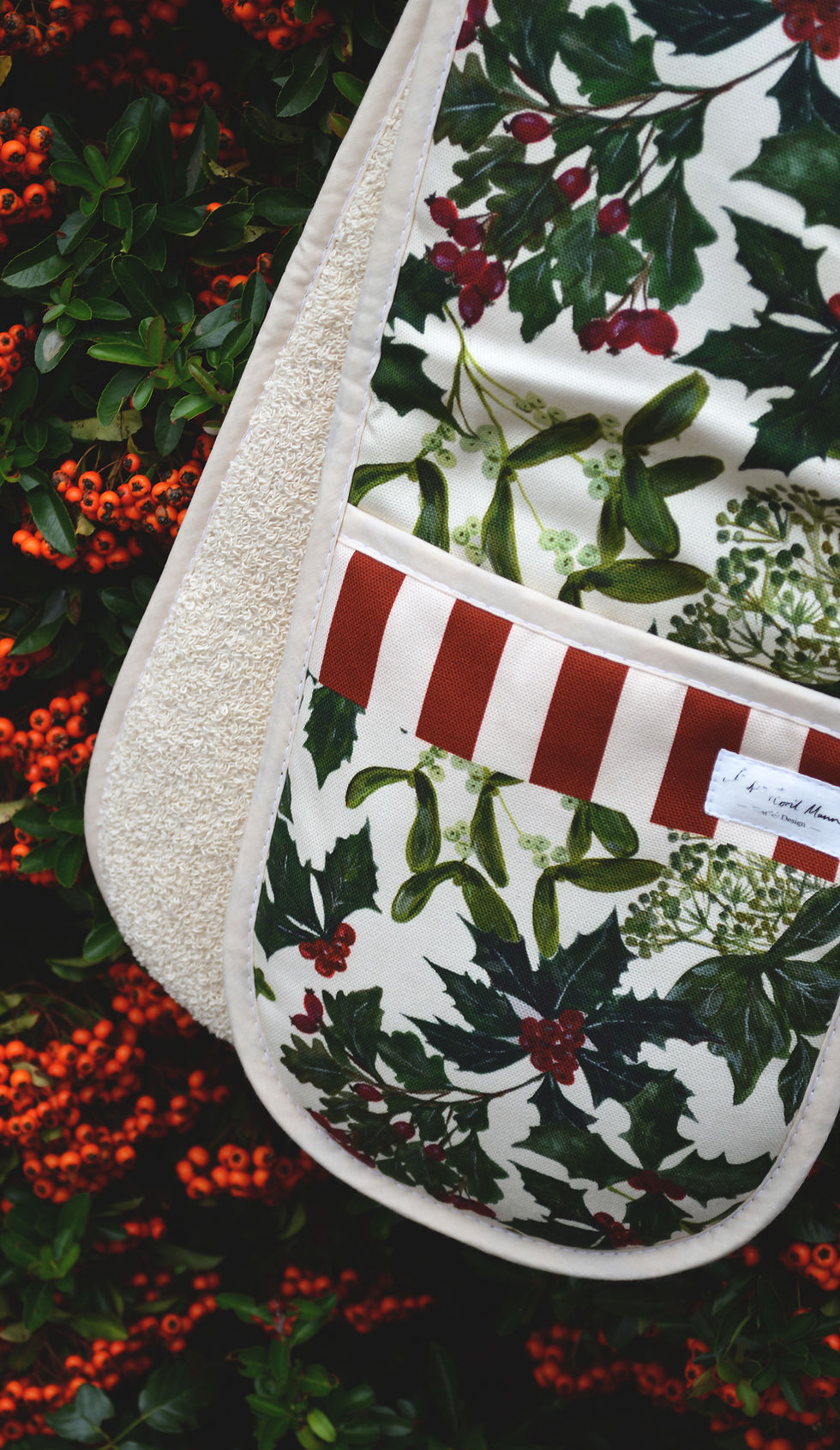Thumbnail: Oven Gloves | Vintage Holly
