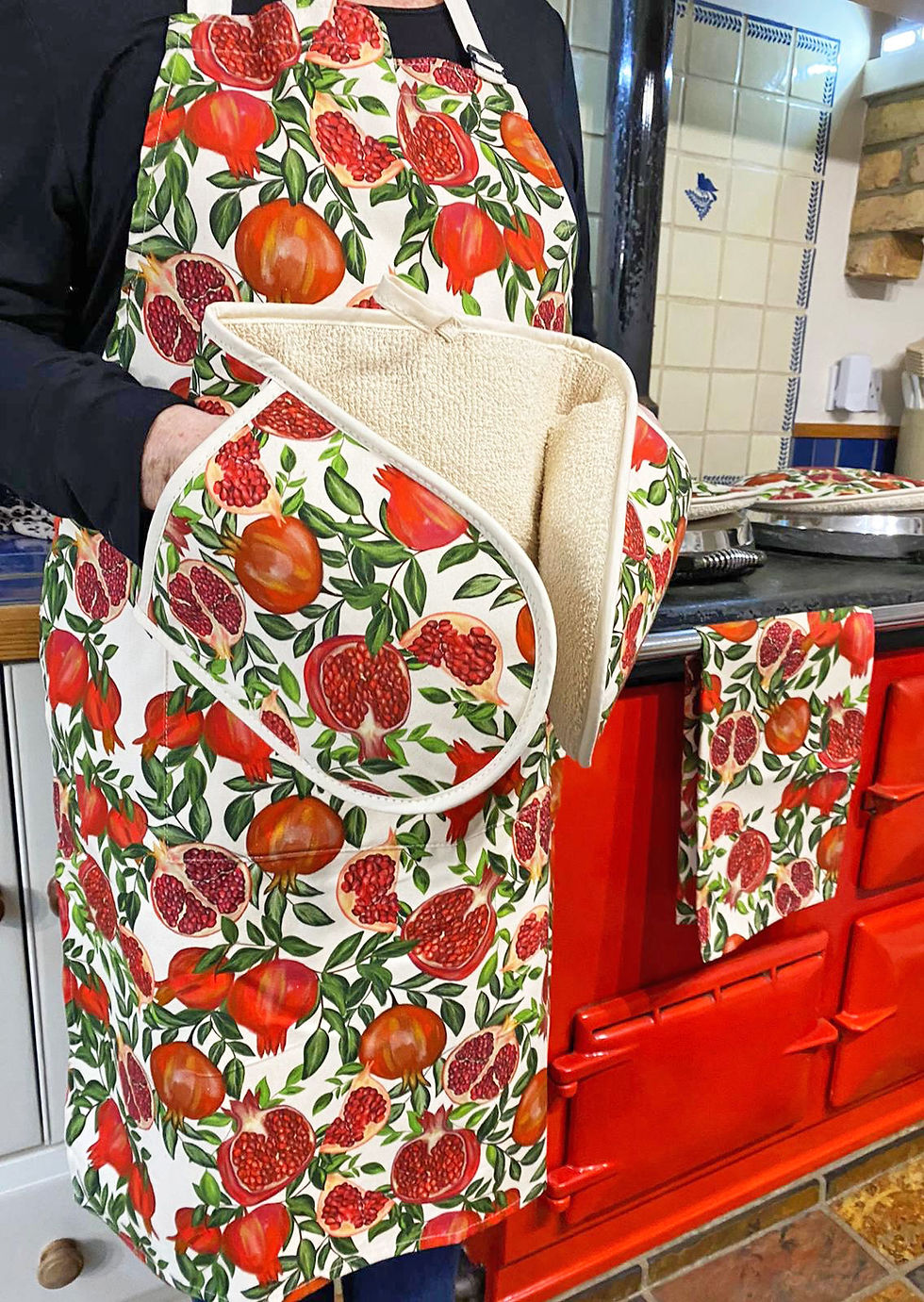 Thumbnail: Apron | Pomegranate