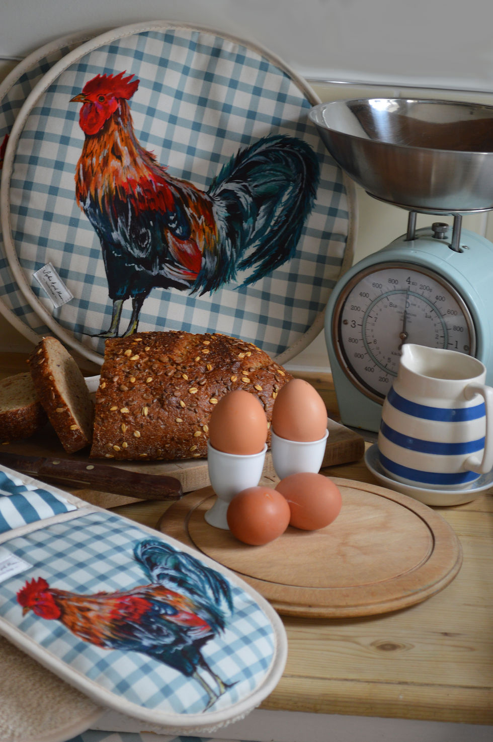 Thumbnail: Cockerel Oven Gloves