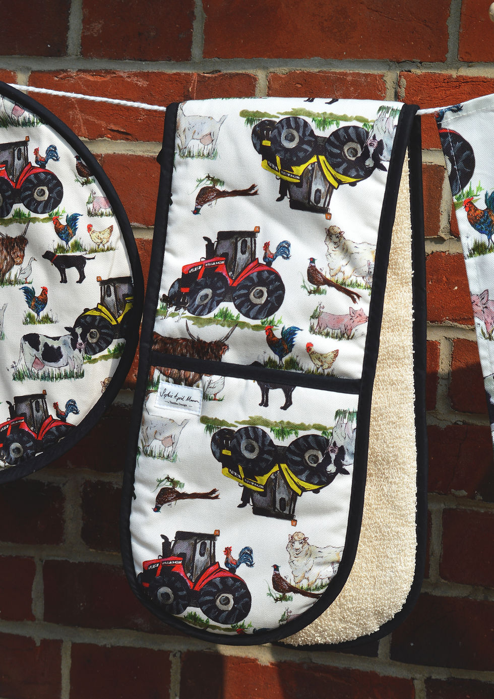 Thumbnail: Oven Gloves | Farmyard