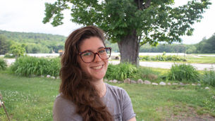 Meet Ann: Our Cake Decorator