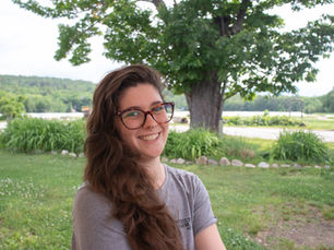 Meet Ann: Our Cake Decorator