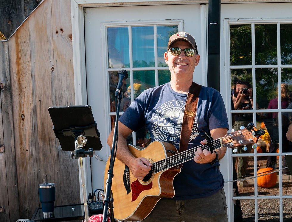 Live Music With Steve Kelley  