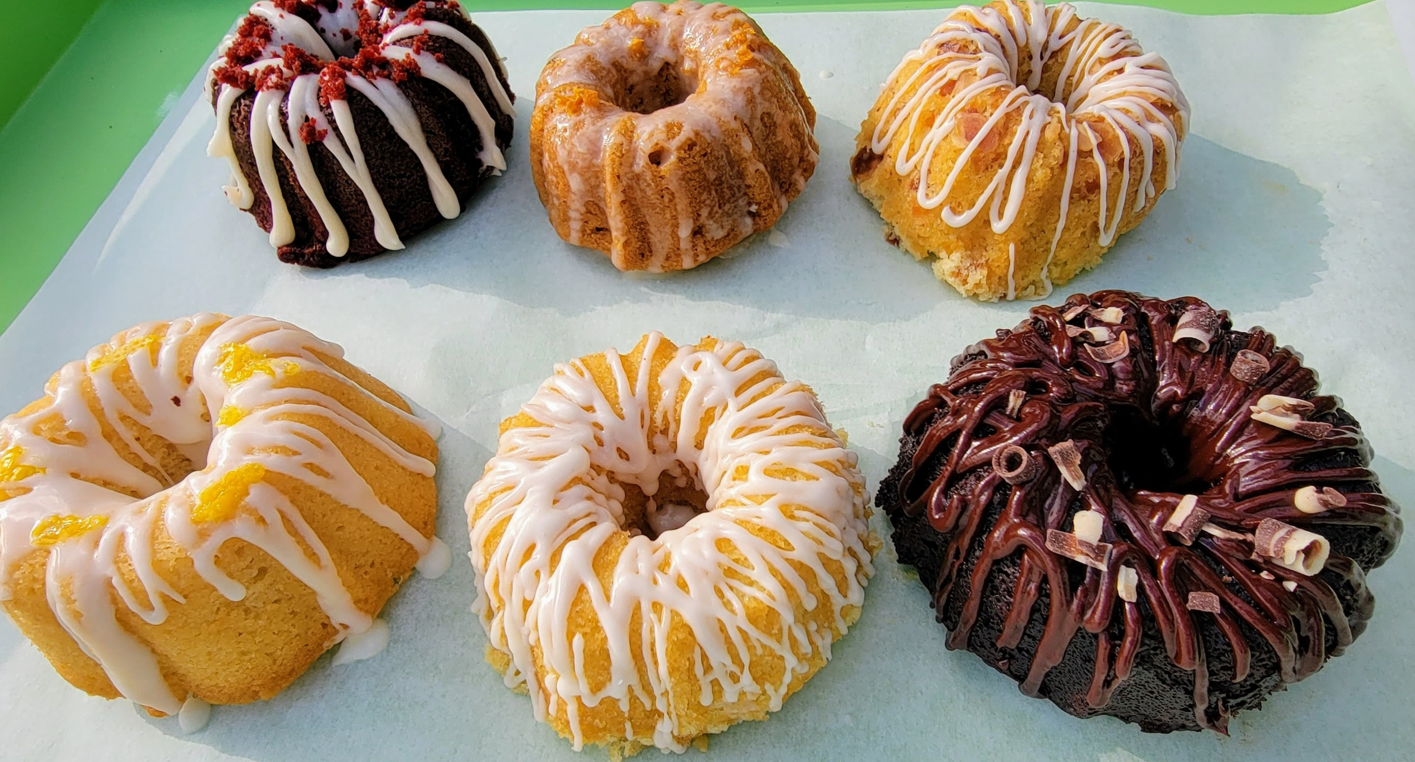 assorted-fan-favorite-bundtlette-sampler