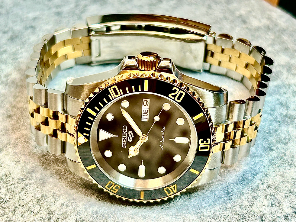Miniatyrbilde: Twotone Blacksy Sub