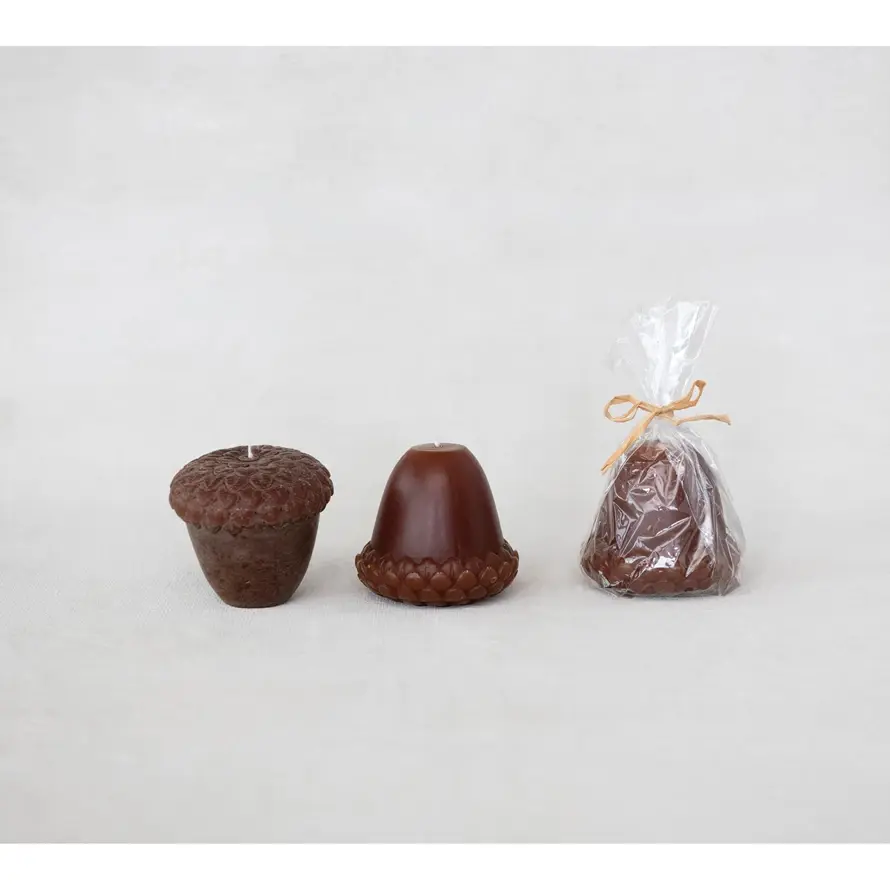 Small Acorn Candle