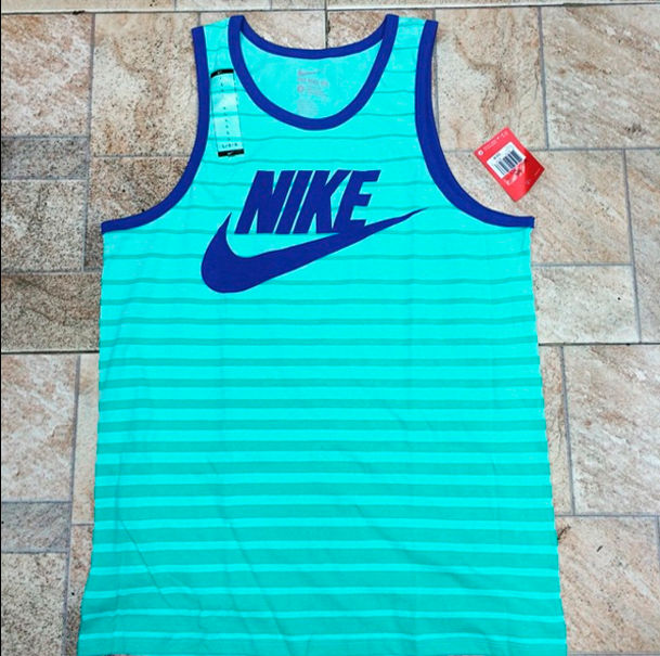 Franelilla Nike (Y más)