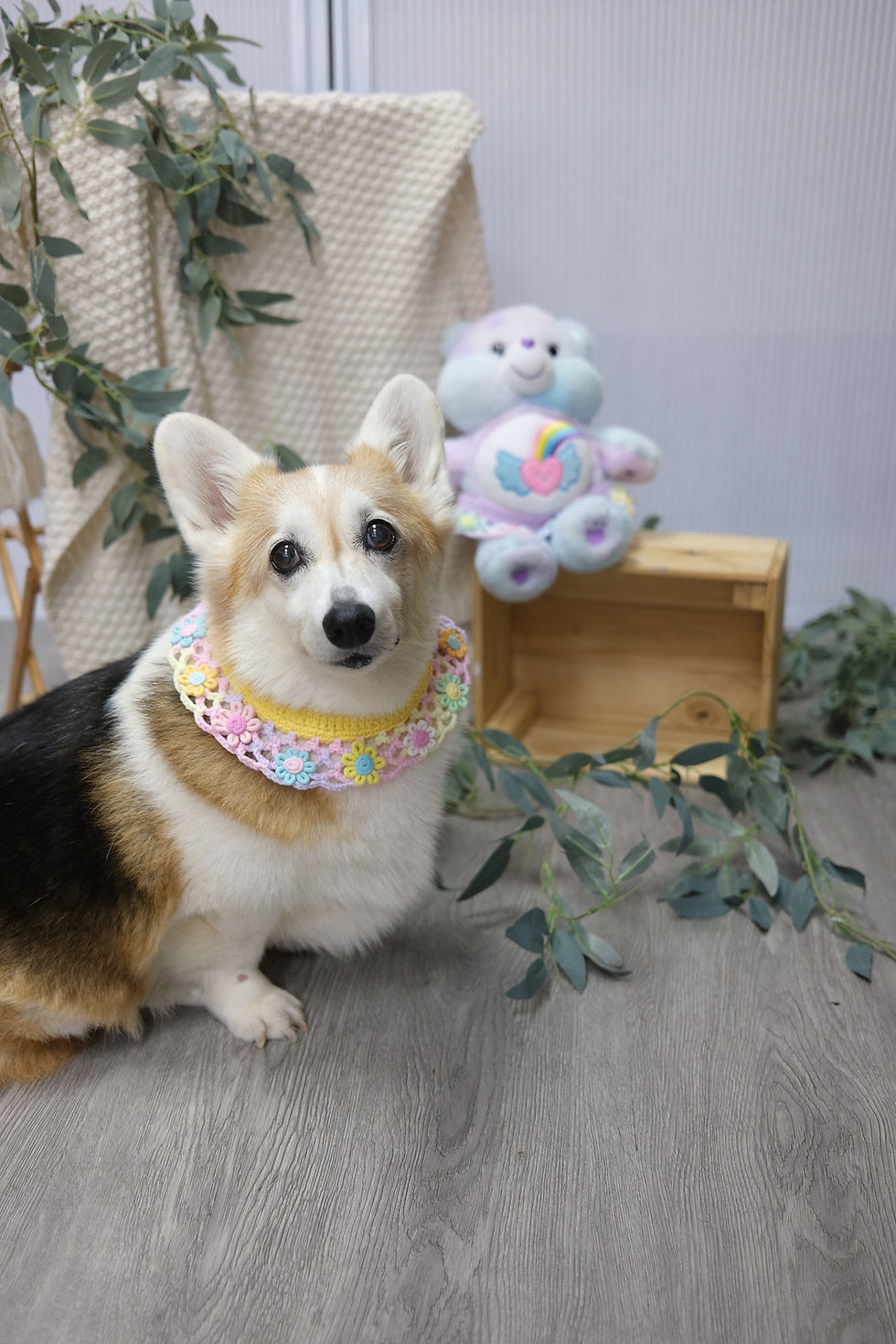 縮圖：Floral Cape 編織花花披肩